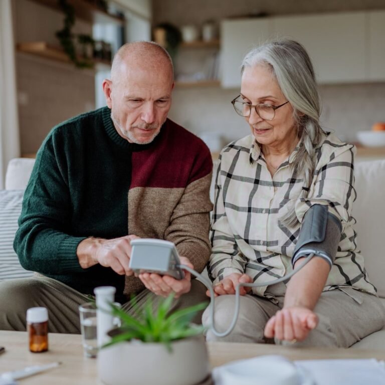 how does a blood pressure monitor work?